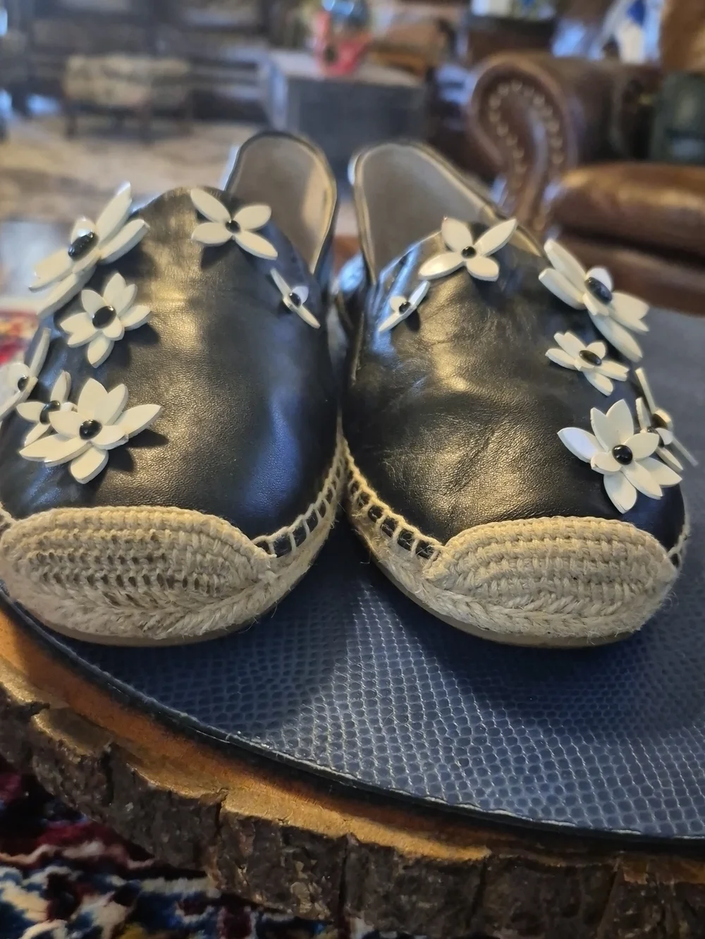Michael Kors Lola Kendrick Slip On floral leather EspadrSz.8.5. (2084Sh) EC.